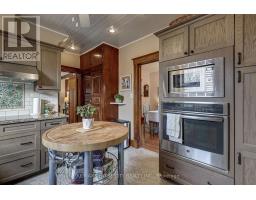 36 WILSON AVENUE - 15