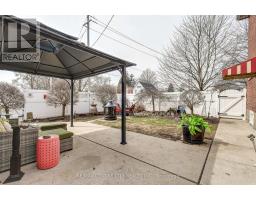 36 WILSON AVENUE - 42