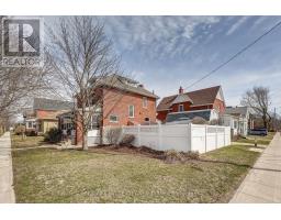 36 WILSON AVENUE - 46