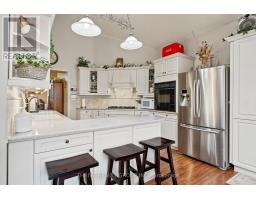 302 TALBOT STREET E - 14