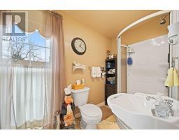 302 TALBOT STREET E - 29