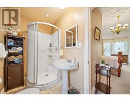 302 TALBOT STREET E - 30