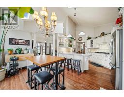 302 TALBOT STREET E - 8