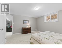 111 - 2250 BUROAK DRIVE - 39