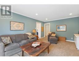 1080 VISCOUNT ROAD - 19