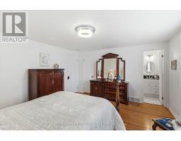 1080 VISCOUNT ROAD - 34