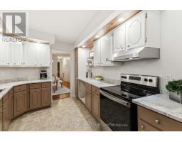 53 - 50 FIDDLERS GREEN ROAD - 19