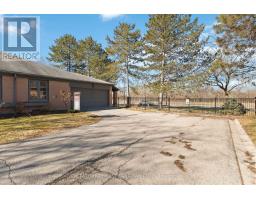 53 - 50 FIDDLERS GREEN ROAD - 3