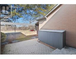 53 - 50 FIDDLERS GREEN ROAD - 43