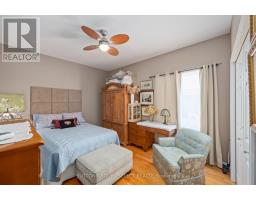 32 ROBIN STREET - 10