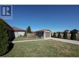 32 ROBIN STREET - 19