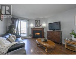 119 - 725 DEVERON CRESCENT - 14