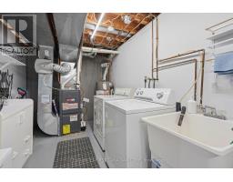 51 KINTAIL CRESCENT - 32