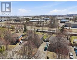 51 KINTAIL CRESCENT - 48