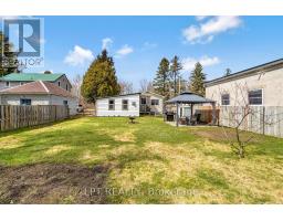 198 MUNROE STREET - 35