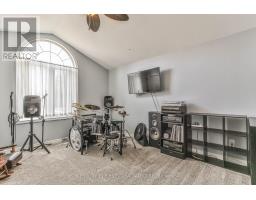 24 LINWOOD DRIVE - 18