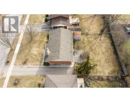 185 TAVISTOCK ROAD - 40