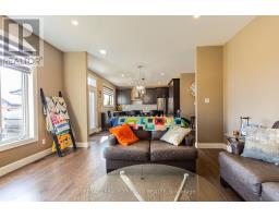 253 BOARDWALK WAY - 14