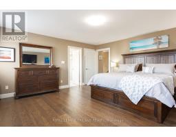 253 BOARDWALK WAY - 22