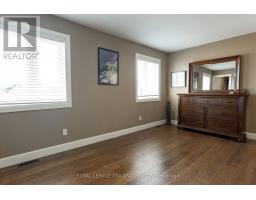 253 BOARDWALK WAY - 25