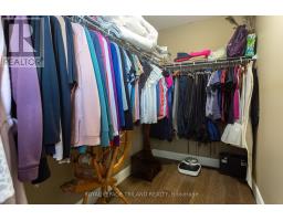 253 BOARDWALK WAY - 26