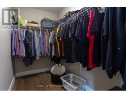 253 BOARDWALK WAY - 27