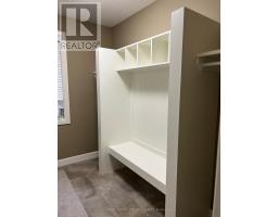 253 BOARDWALK WAY - 38