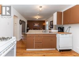 130 GILES STREET - 12