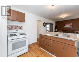 130 GILES STREET - 16