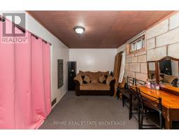 130 GILES STREET - 37