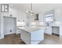 6497 HEATHWOODS AVENUE - 7