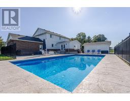 5229 WALES CRESCENT - 3