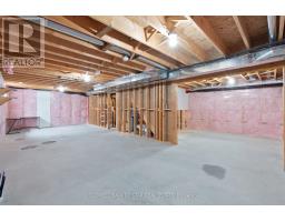 5229 WALES CRESCENT - 38