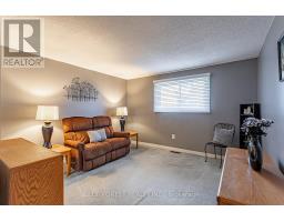 99 CHANCTON CRESCENT - 26