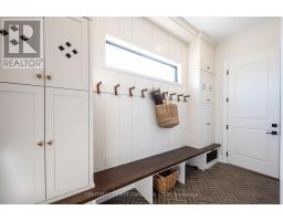 208 FOXBOROUGH PLACE - 9