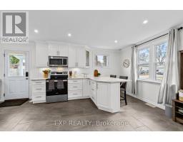 104 BARKER STREET - 20