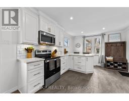 104 BARKER STREET - 24