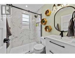 104 BARKER STREET - 29