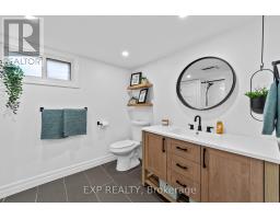 104 BARKER STREET - 38