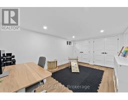 104 BARKER STREET - 41