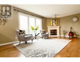 1836 HAYCOCK PLACE - 12