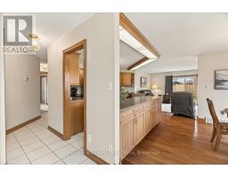 20 TREADWELL STREET - 19