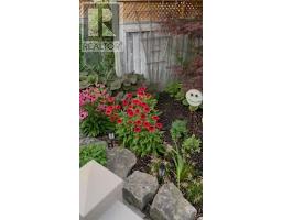 39 - 145 NORTH CENTRE ROAD - 38