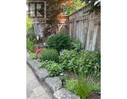 39 - 145 NORTH CENTRE ROAD - 41