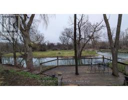 21948 ADELAIDE STREET N - 25