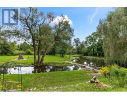 21948 ADELAIDE STREET N - 34