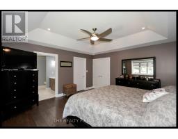 285 ELIZABETH STREET - 13