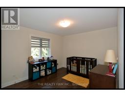 285 ELIZABETH STREET - 18