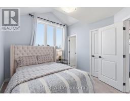 163 MCLEOD STREET - 32