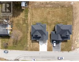 163 MCLEOD STREET - 42